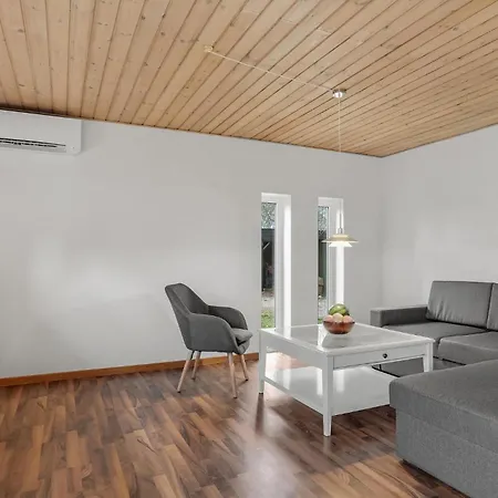 Holiday home In With Wifi Jerup